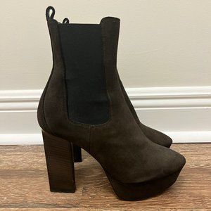 Saint Laurent Vika 95 Chelsea Boot Green Suede